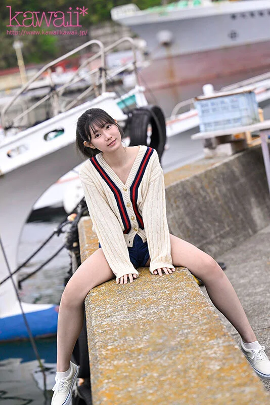 FANZA/ファンザエロ『セクシー女優館』でオススメしている綺麗でセクシーな女性の「谷村凪咲」の画像